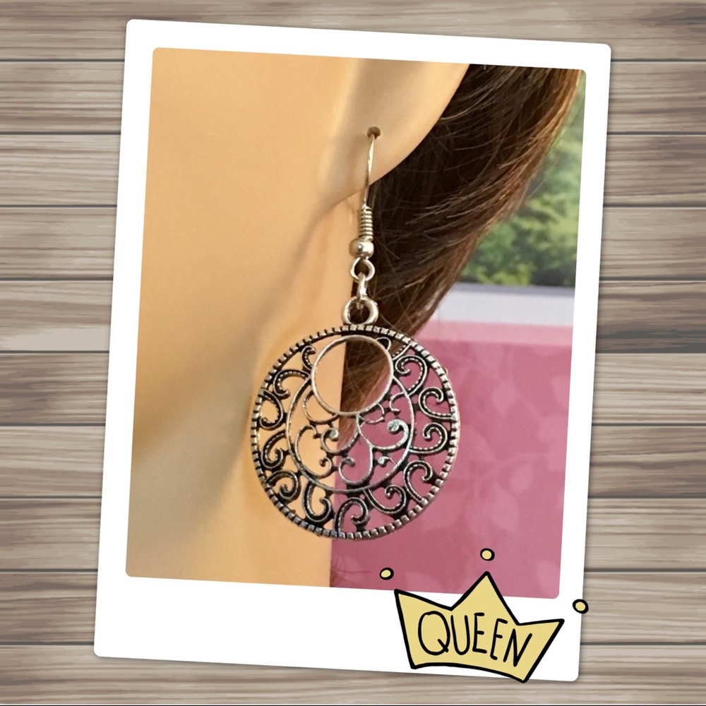 Boho Round Earrings - Picture 2 of 7
